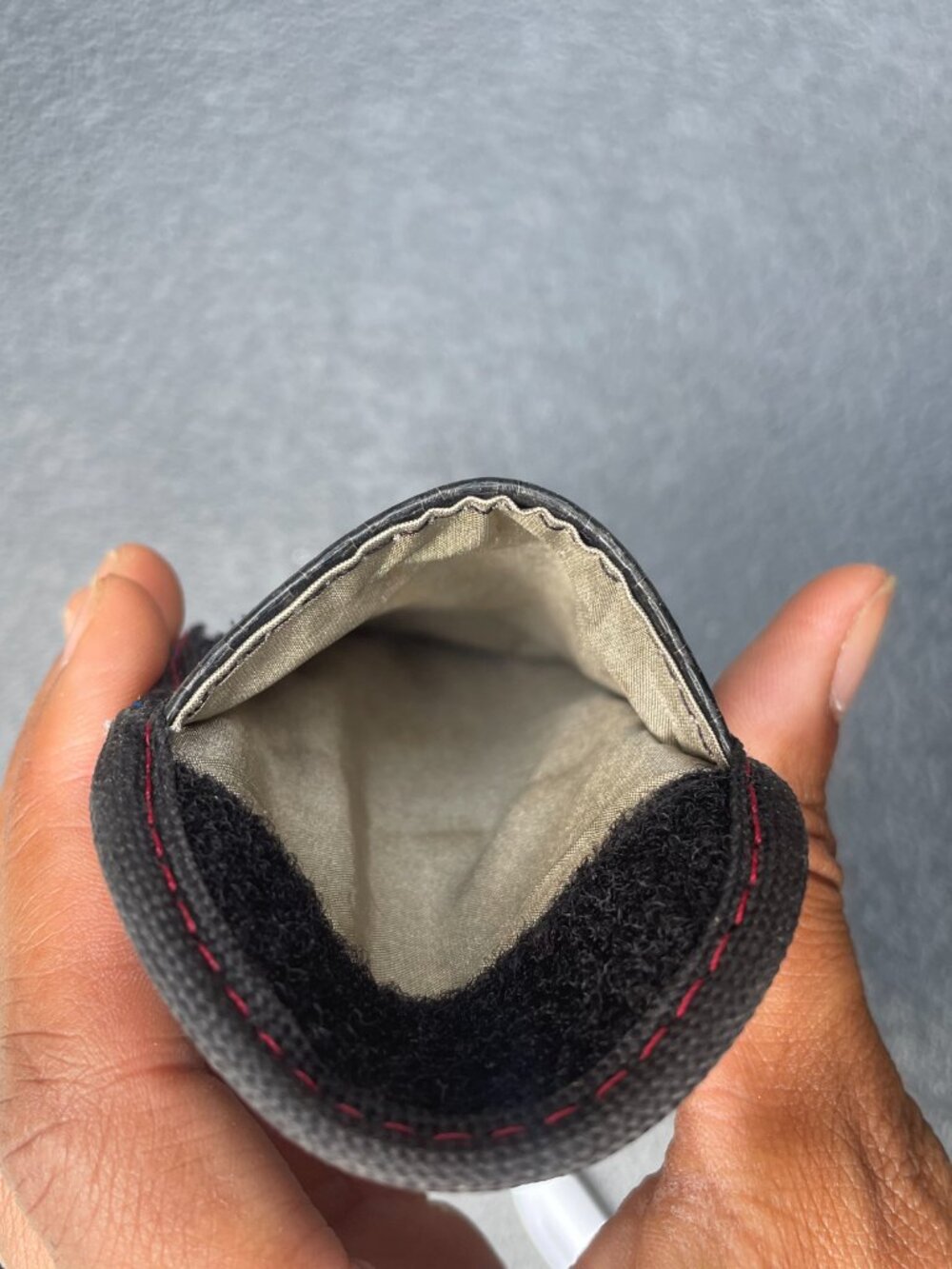 Signal Blocking Key Fob Pouch - Picture 3 of 4